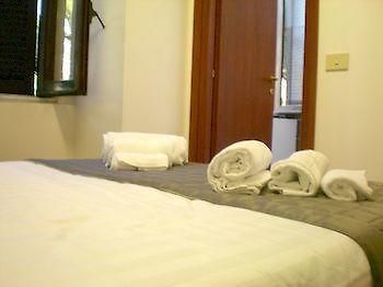 Al Tulipano Hotel Róma Kültér fotó